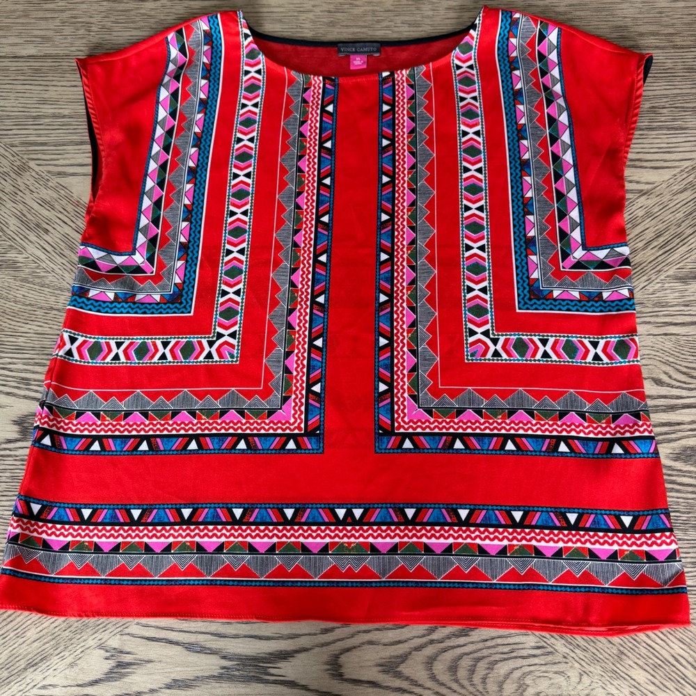 Vince Camuto Red Geometric Tribal Print Cap Sleeve Blouse XS Blouse XS RN51323